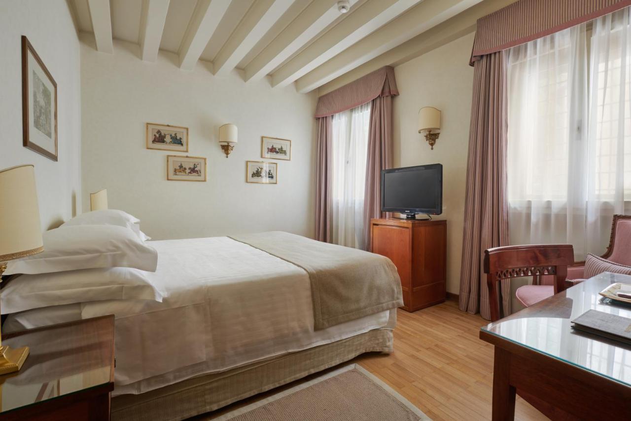 Cipriani Hotel